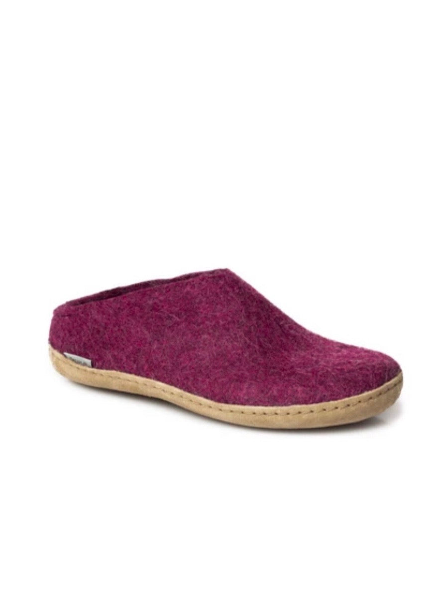 Slip On Slippers - Cranberry