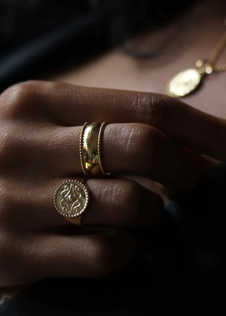 Cigar Ring - Gold