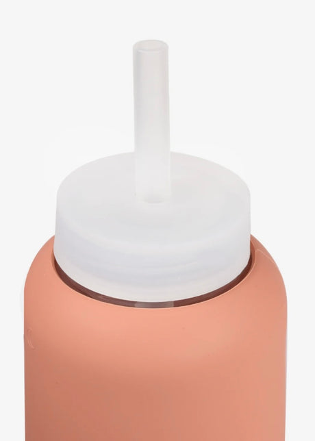 Lounge Straw & Cap